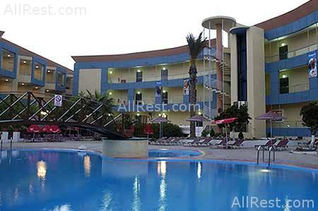 Sunland Hotel 9